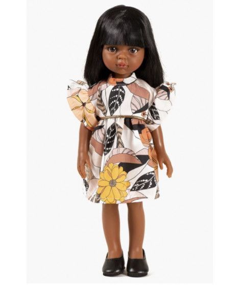 2021-12-poupee-nora-en-robe-daisy-minikane.jpg