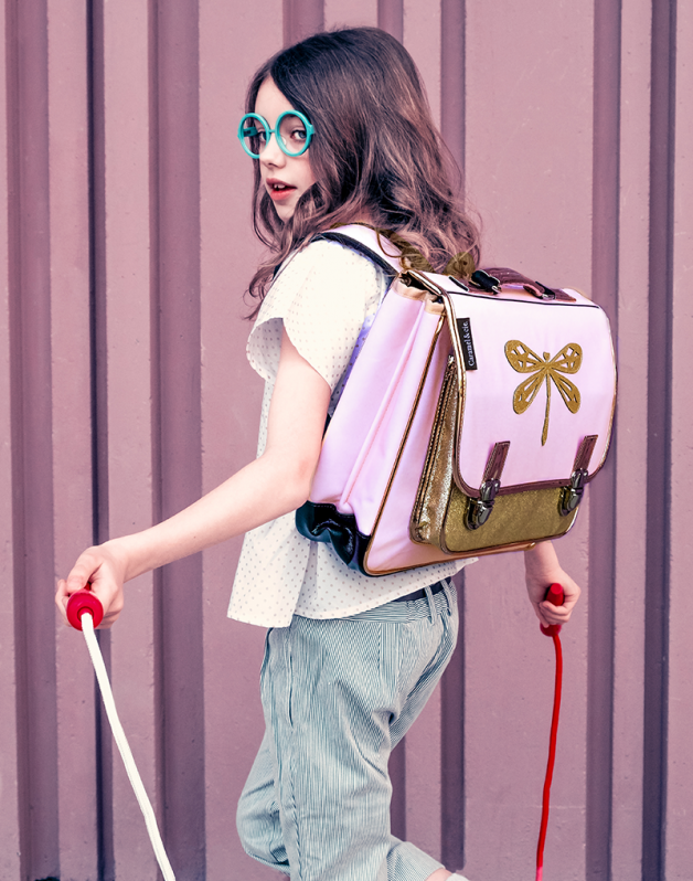 2022-06-cartable-fille-rose-libellule-grand-41-cm-ecole-primaire.png