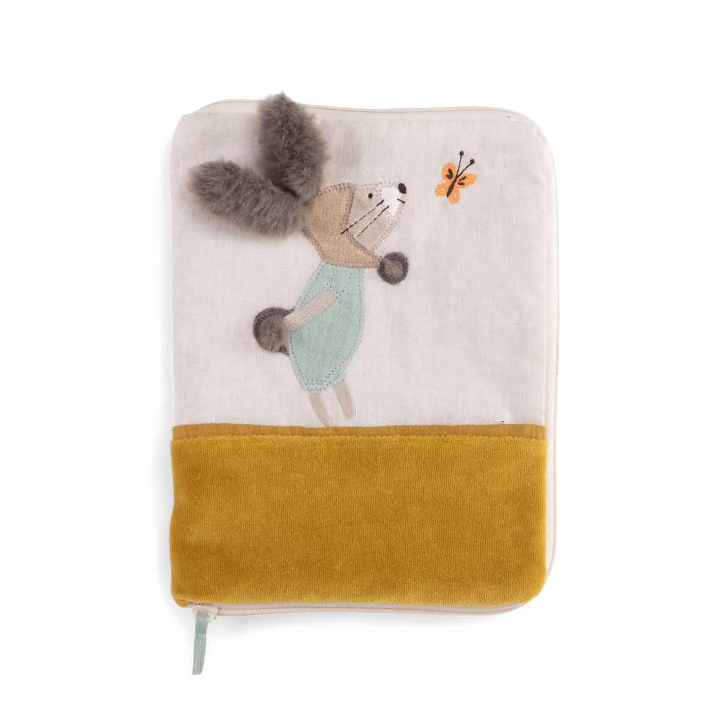 2023-02-protege-carnet-de-sante-trois-petits-lapins-moulin-roty-2.webp