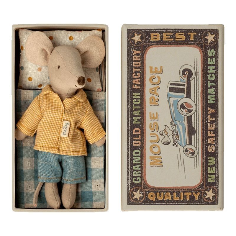 2023-03-big-brother-mouse-in-matchbox-maileg.jpg
