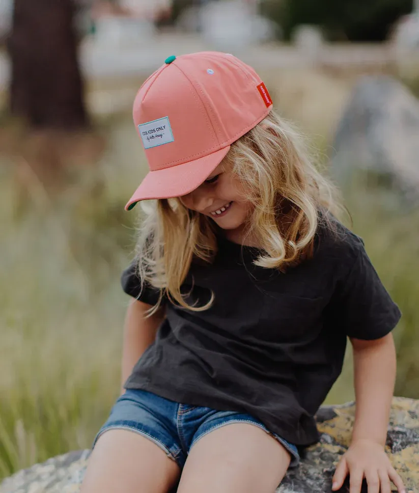casquette-enfants-bebes-eco-responsable-rose-hello-hossy.webp