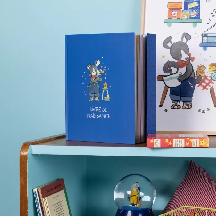livre-de-naissance-puce-pilou-80-pages-moulin-roty.webp