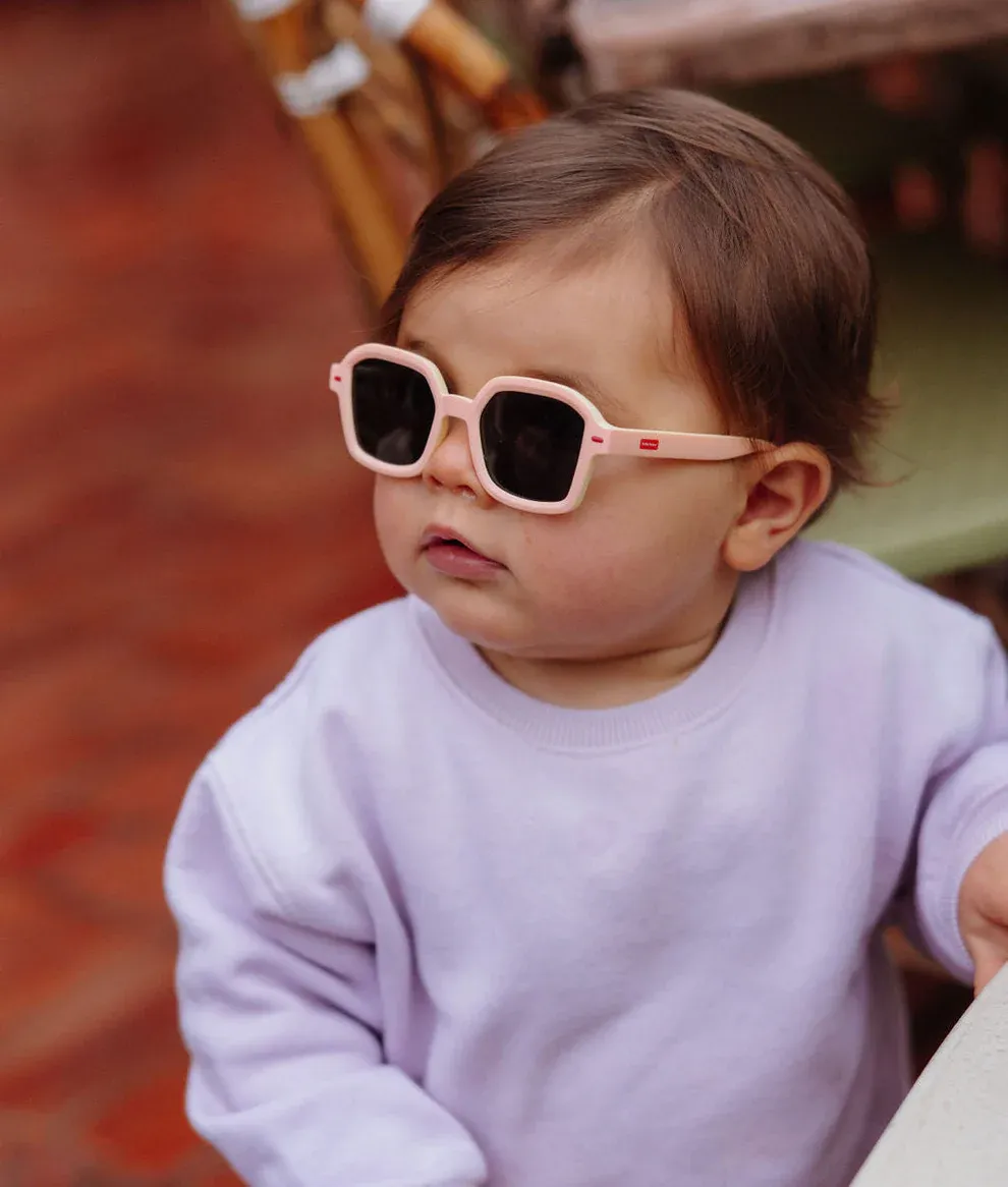 lunettes-de-soleil-bebes-bicolore-rose-hello-hossy.webp