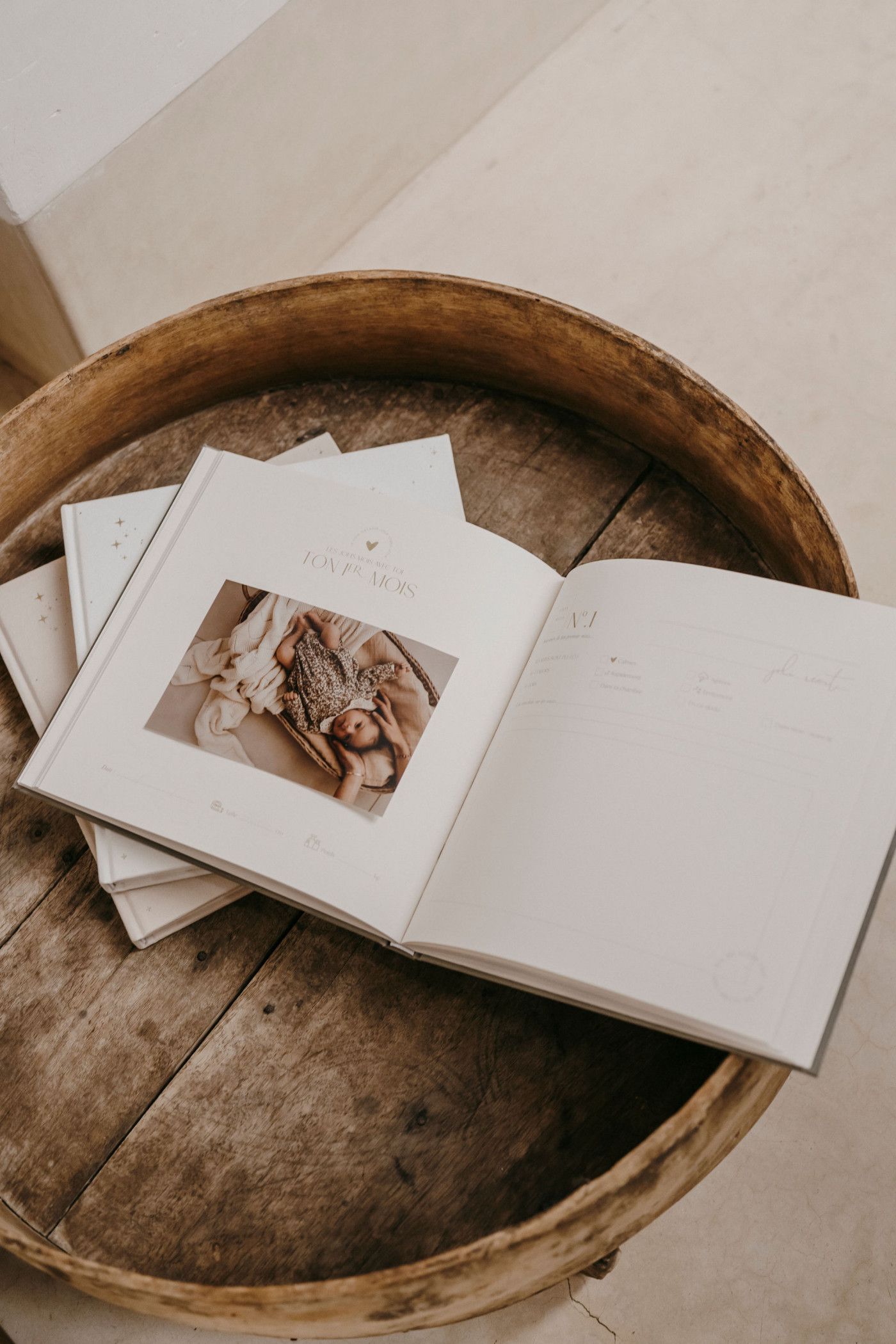 livre-de-naissance-petit-amour-beige.jpg