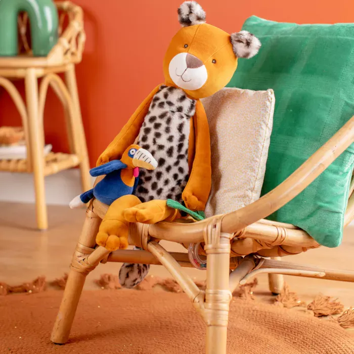 peluche-d-activites-grand-leopard-taigo-la-foret-mawa-moulin-roty.webp