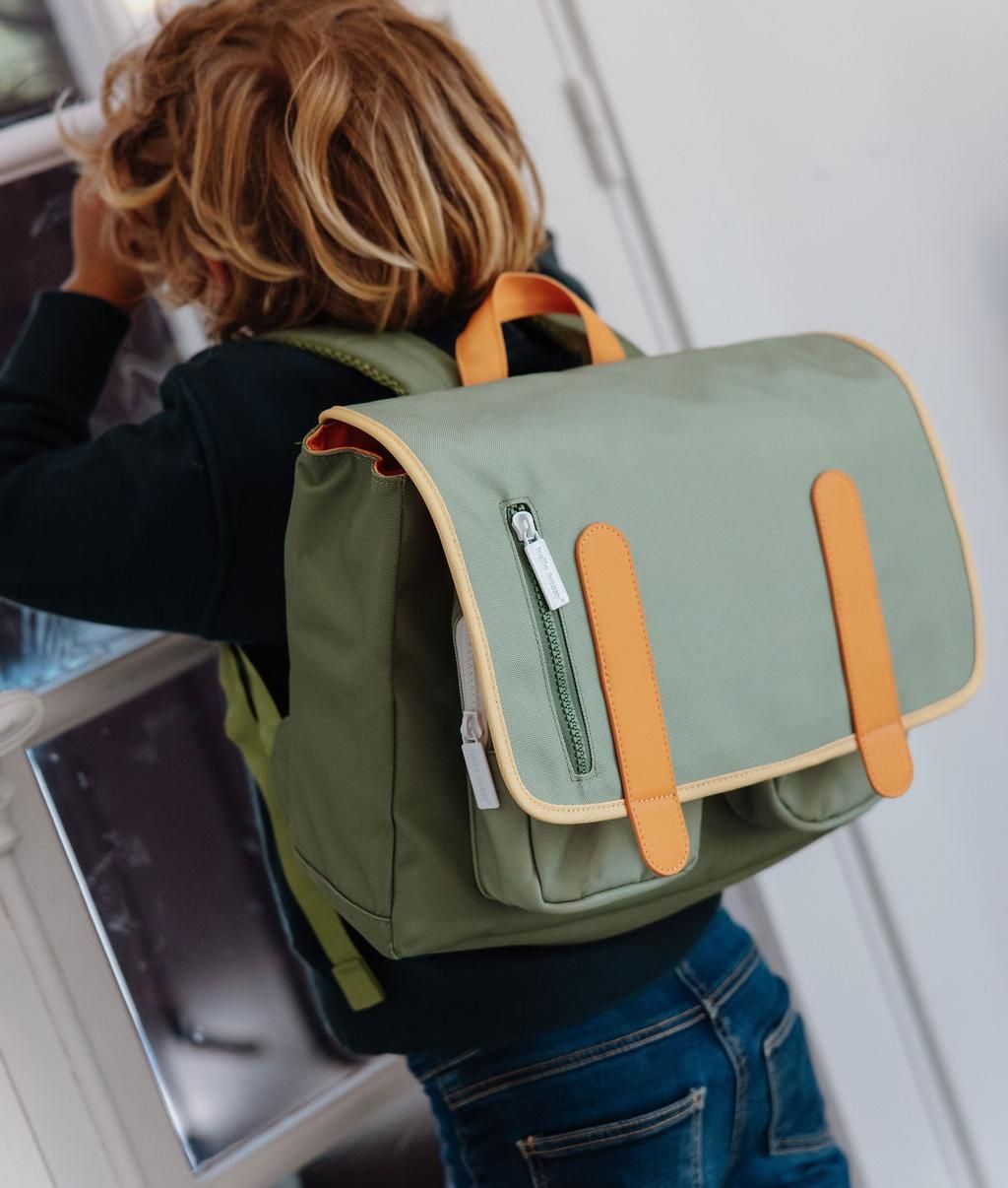 sous-la-bonne-etoile-hellohossy-cartable-mini-safari-2-5-ans-1.jpg