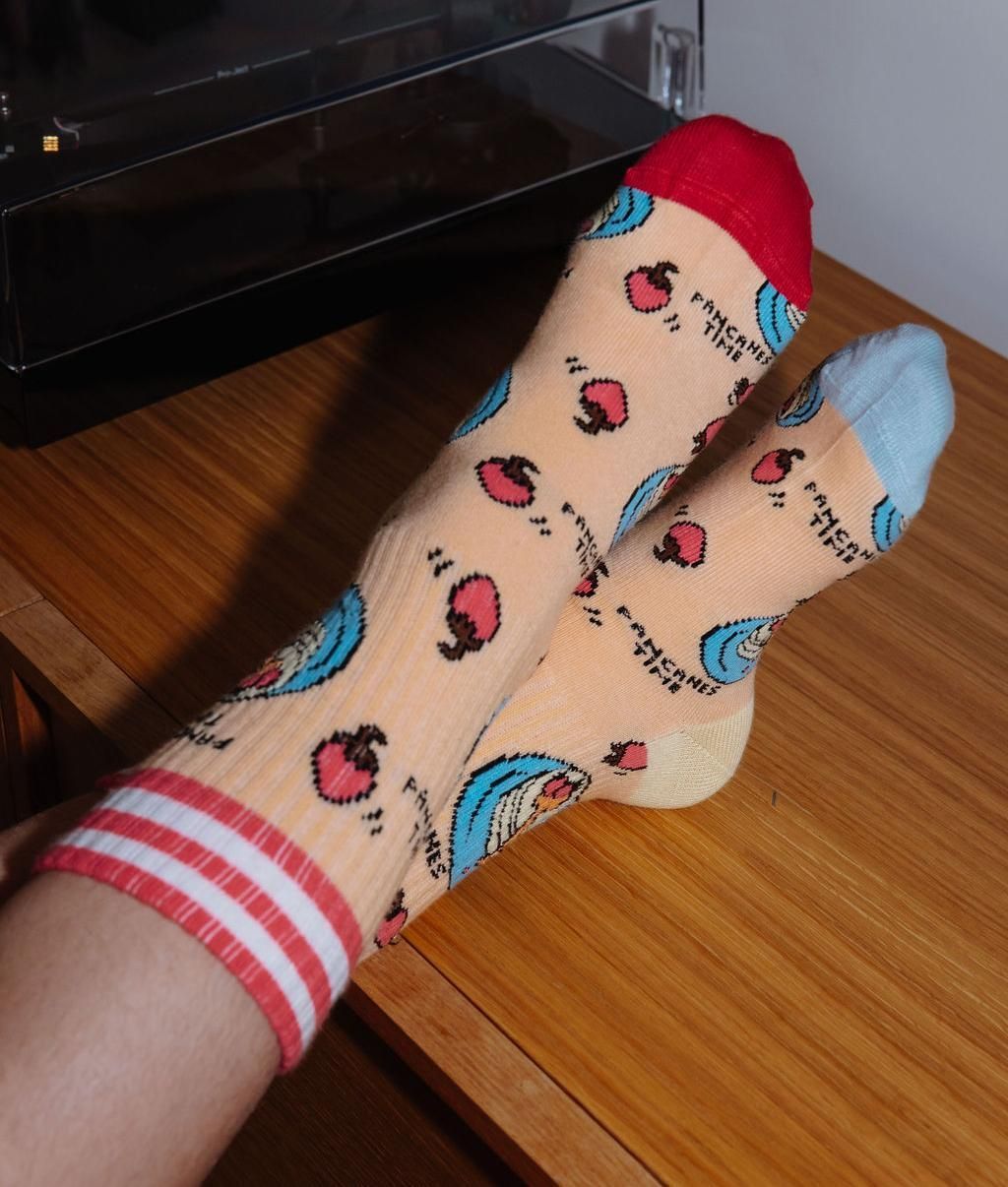 sous-la-bonne-etoile-hellohossy-pack-chaussettes-food-5.jpg
