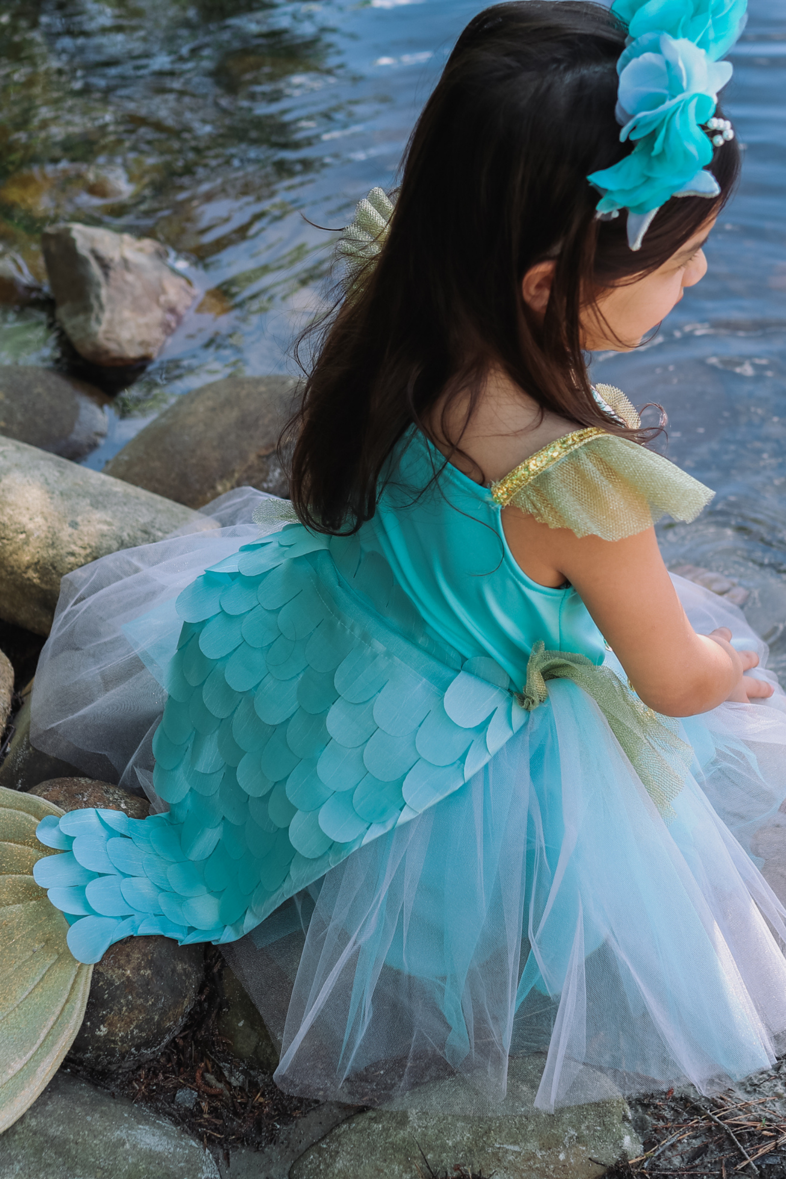 sous-la-bonne-etoile-great-pretenders-mermalicious-dress-with-tail-pastel-7-8-ans-4.png