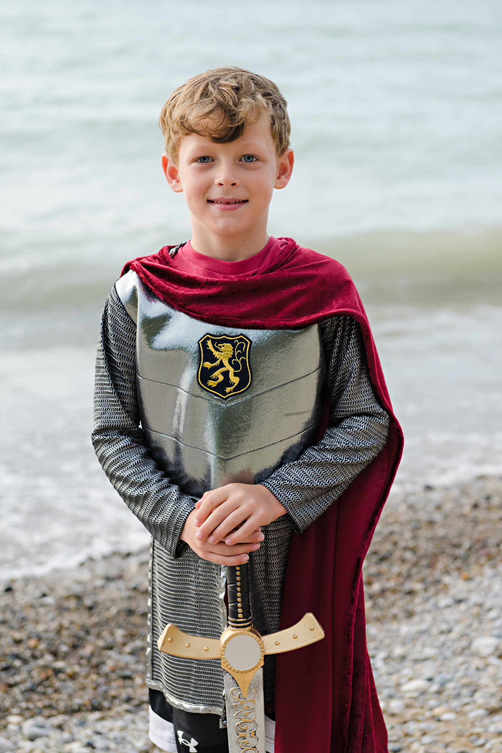sous-la-bonne-etoile-great-pretenders-silver-knight-cape-7-8-ans-1.png