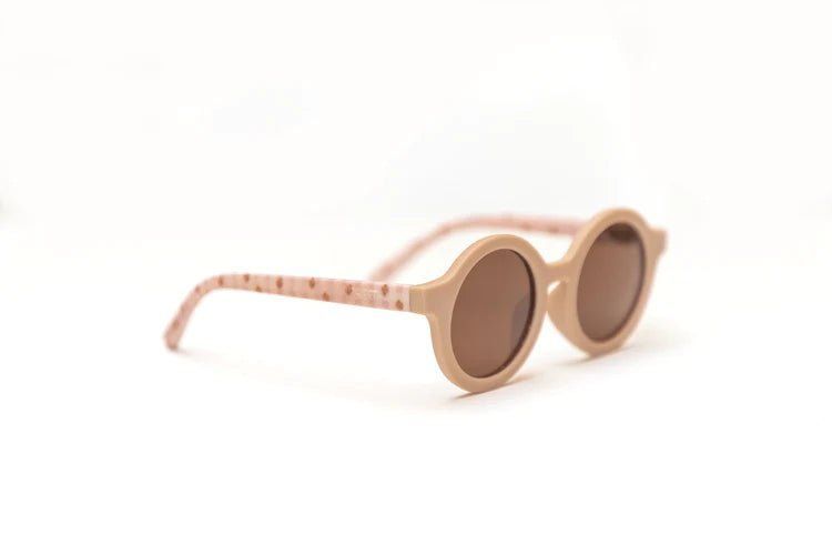 sous-la-bonne-etoile-izipizi-lunettes-de-soleil-junior-sun-d-pear-2.webp