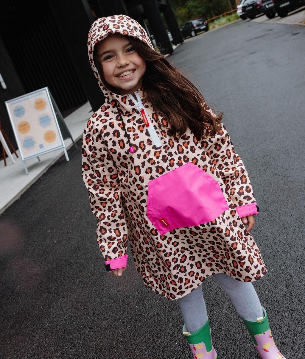 sous-la-bonne-etoile-hello-hossy-poncho-l-opard-1.jpg