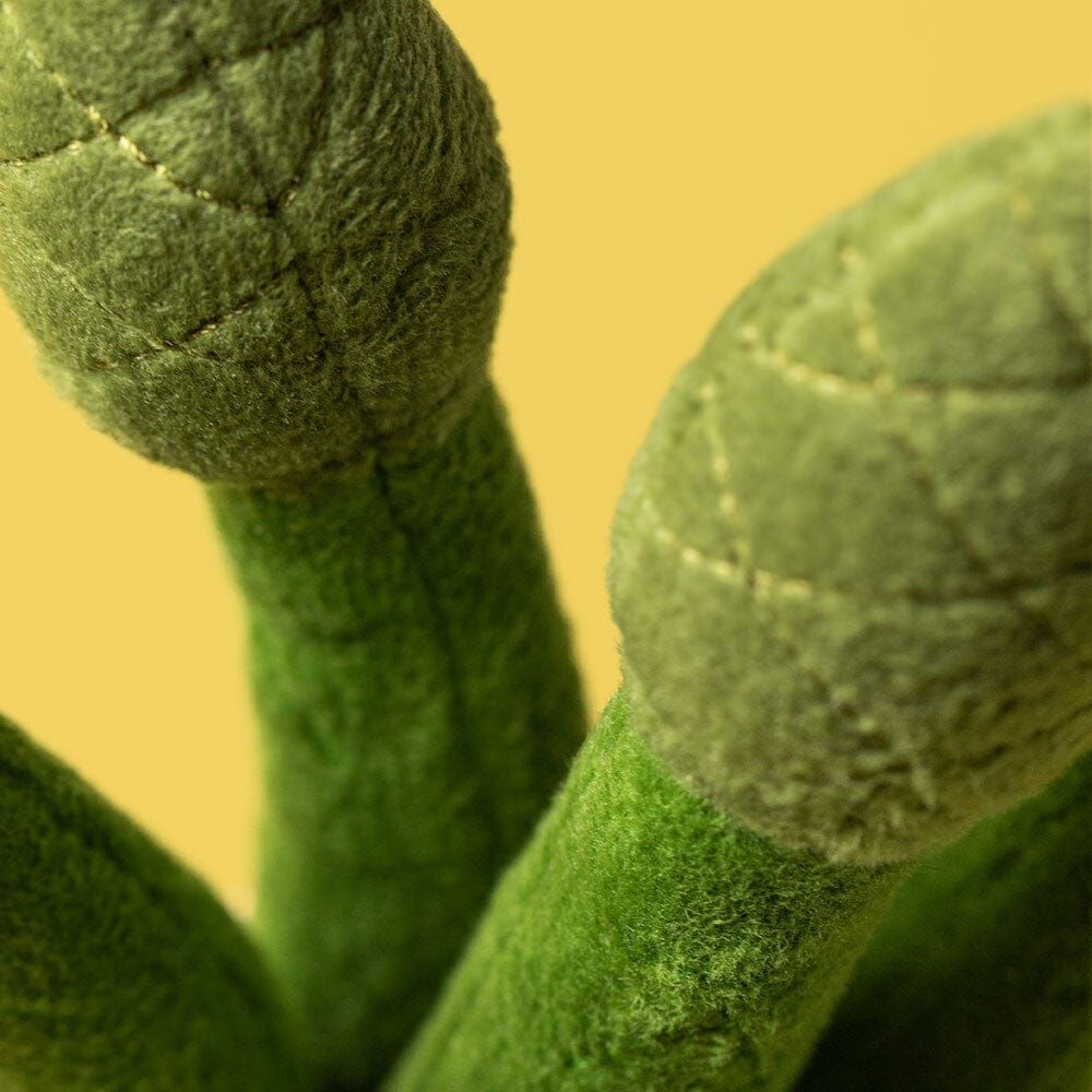 sous-la-bonne-etoile-jellycat-amuseables-asparagus-5.jpg
